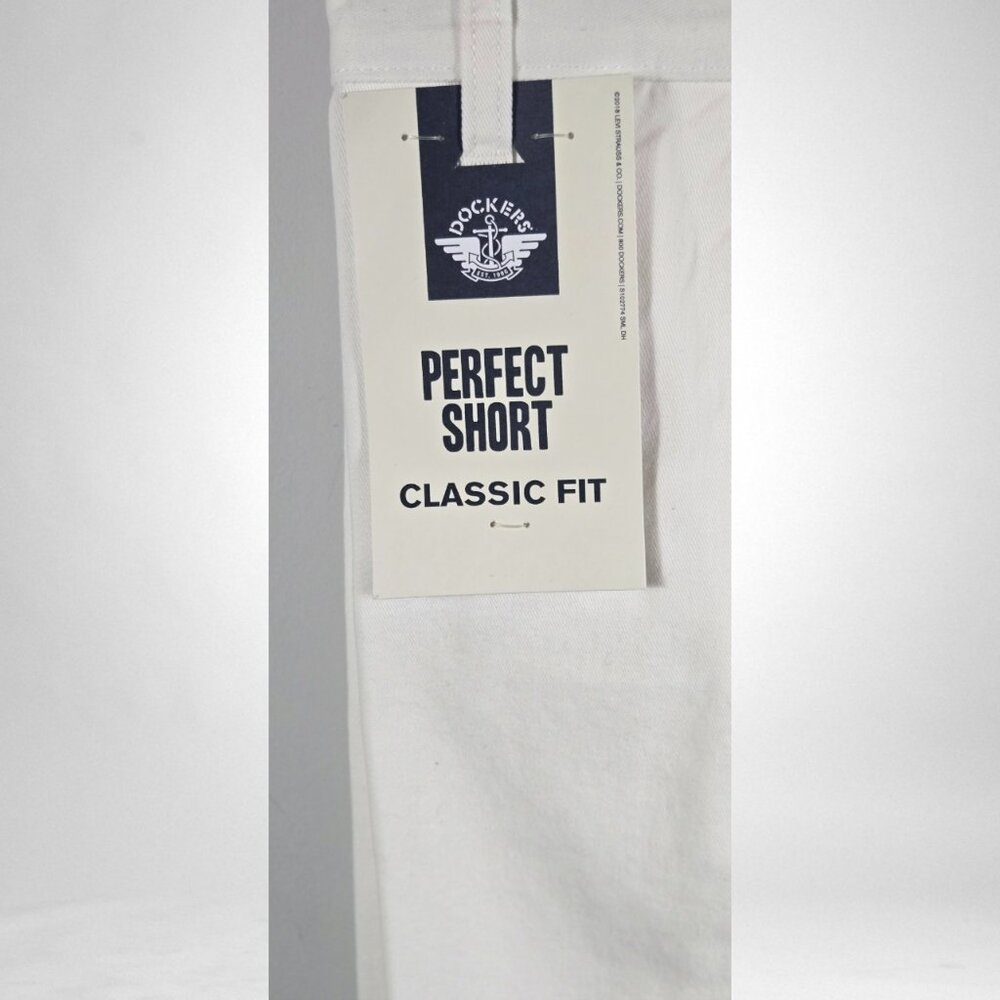 Dockers NWT W33 Men's Perfect Short Flat Front Classic Fit White - Picture 5 of 9